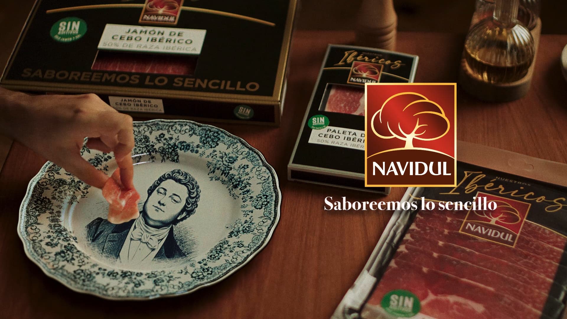Vajilla Especial 1.jpg