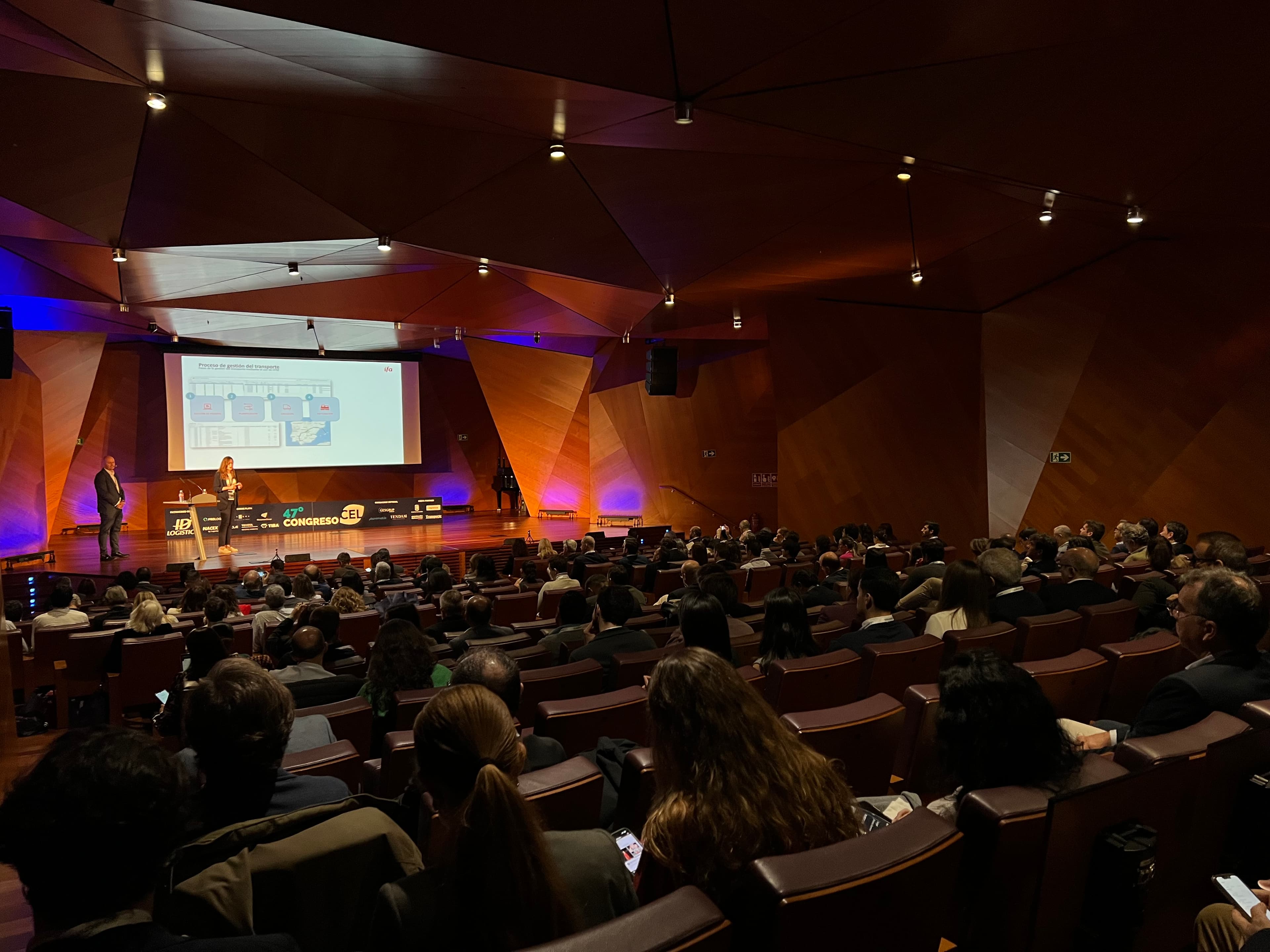 El Centro Español de logística convoca la 48.ª edición de su Congreso anual los días 21 y 22 de octubre