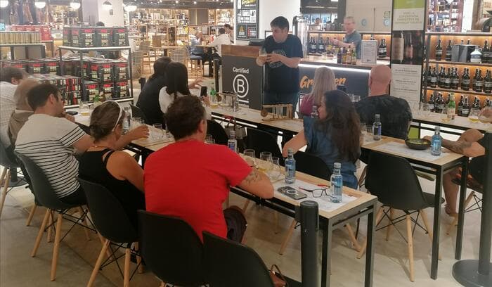 Hijos de Rivera celebra el Día Internacional de la Cerveza con una cata especial