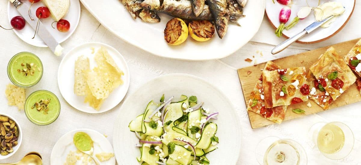 Cambiar la carne por el pescado puede ayudar a combatir mejor las altas temperaturas del verano, según analiza la revista Consumer