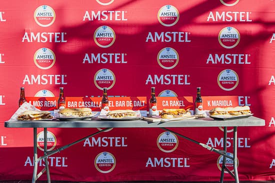Amstel busca el mejor almuerzo valenciano entre los 36.000 bares de la Comunitat