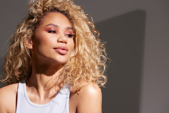 'Sunset Blush': La técnica viral que lleva los colores del atardecer a tu rostro