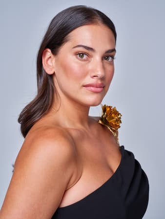 Las claves del beauty look del vídeo homenaje "L'Oréal Paris: 25 años premiando Porque tú lo vales"