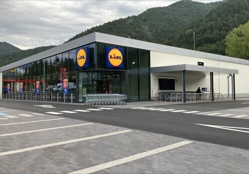Lidl refuerza su compromiso con Catalunya: Aumenta más del 12% sus compras a proveedores catalanes, alcanzando los 924 M€