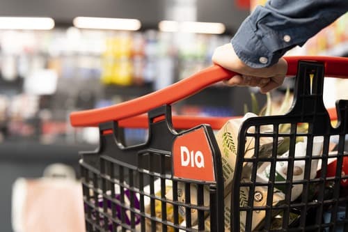 Dia invertirá más de 30 millones de euros en fruta de verano de proveedores nacionales