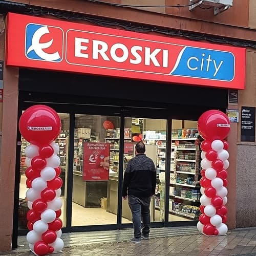 EROSKI inaugura un nuevo supermercado franquiciado en Madrid, en la Calle Sánchez Pacheco