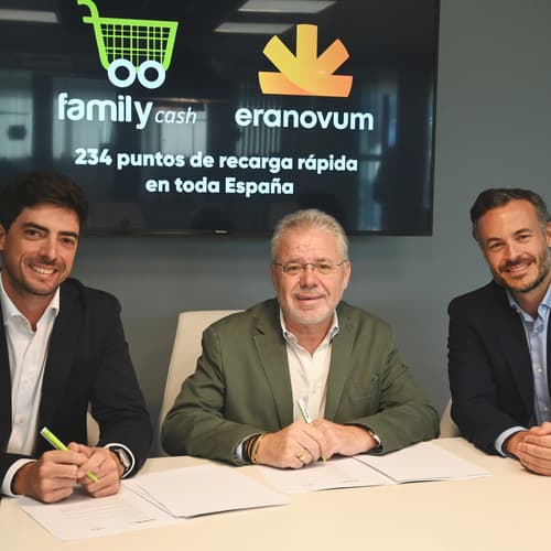 Family Cash se alía con Eranovum para instalar casi un centenar de puntos de recarga rápida para vehículos eléctricos en 14 de sus hipermercados y dos gasolineras de la Comunitat Valenciana