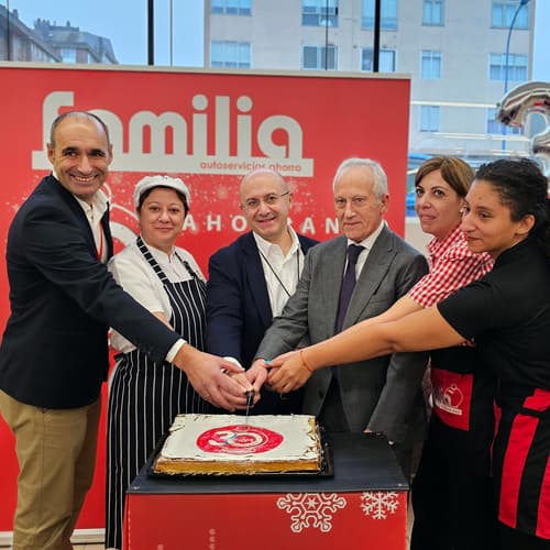 Autoservicios Familia está de celebración: los supermercados con vocación de ahorro cumplen treinta años