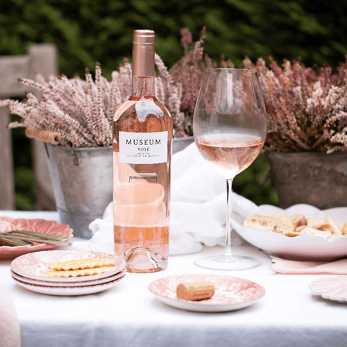 Los 3 vinos rosados más frescos y delicados para disfrutar este verano