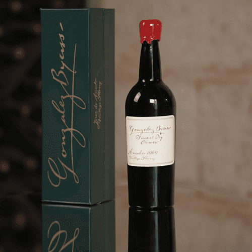 González Byass participa en los “Oscar del Vino” (Golden Vines) con la subasta de un oloroso de 1969