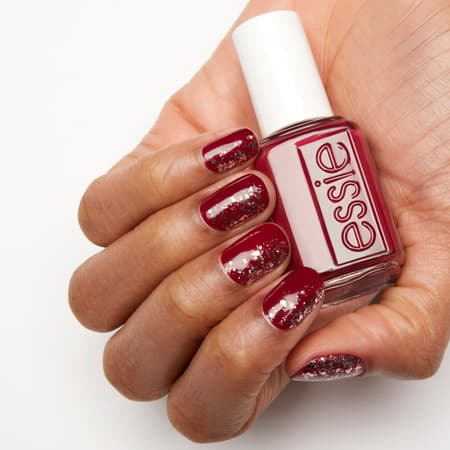 El color de la temporada, ahora en tus uñas