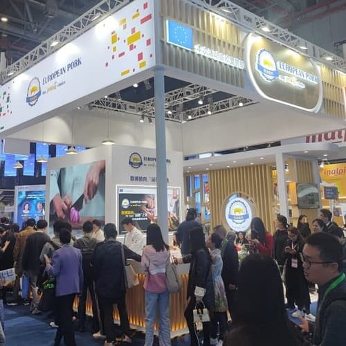 INTERPORC expone en China “la firme intención de continuar atendiendo la demanda de porcino del país”