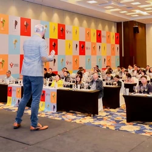 Continúan las acciones de promoción de la Interprofesional del Vino de España en China