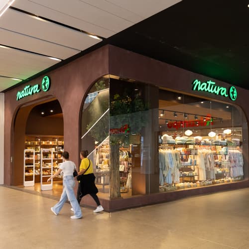 Natura estrena nueva ubicación en Diagonal Mar
