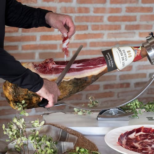 Dehesa Barón de Ley: la excelencia de los ibéricos desde el corazón de la dehesa extremeña