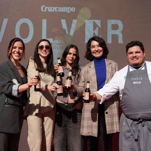 Cruzcampo Volver, una cerveza de navidad con fin social
