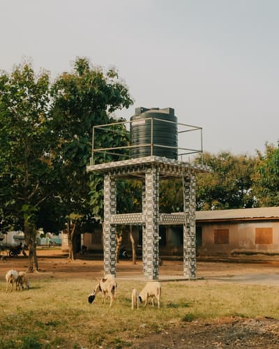 AUARA lleva agua potable a 2.000 personas gracias a un pozo en la escuela de Tatale (Ghana)