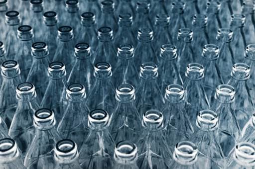 La industria del envase de vidrio acelera su camino hacia la neutralidad climática y pide infraestructuras de energía renovable para alcanzar sus metas