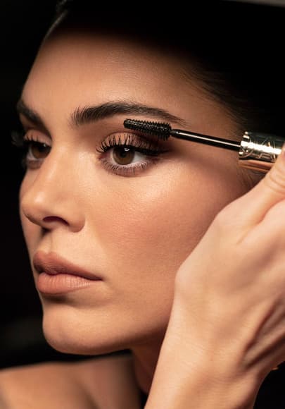 Glowy Christmas: con estos productos de L'Oréal Paris podrás conseguir una piel luminosa y un maquillaje de larga duración