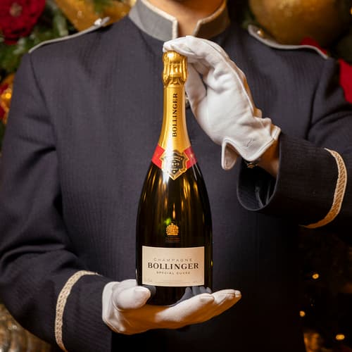 Champagne Bollinger renueva su designación como proveedor oficial de la Casa Real británica bajo el reinado de Su Majestad el Rey Carlos III