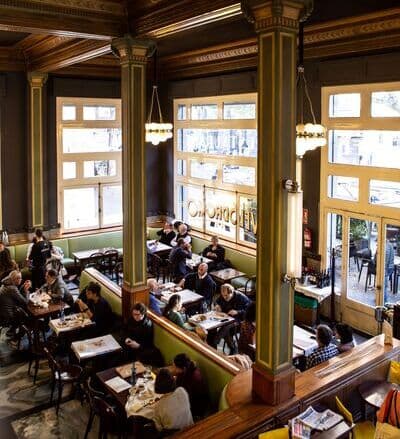 Unas Navidades con sabor a Barcelona: El Bar Velódromo presenta su menú para celebrar estas fiestas
