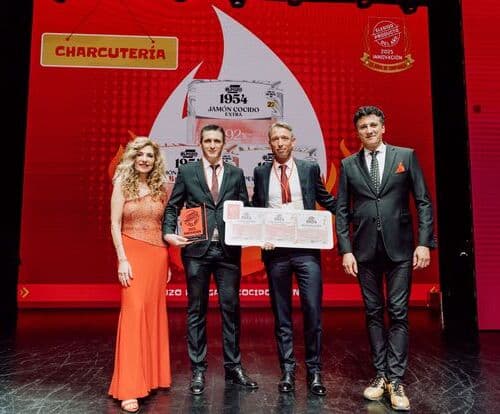 eLPOZO 1954 triunfa en los ‘Premios Producto del Año 2025’