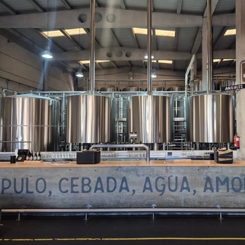 La antigua fábrica de cerveza La Virgen en Las Rozas de Madrid reabrirá sus puertas, gracias a la iniciativa de un emprendedor y un equipo de antiguos trabajadores