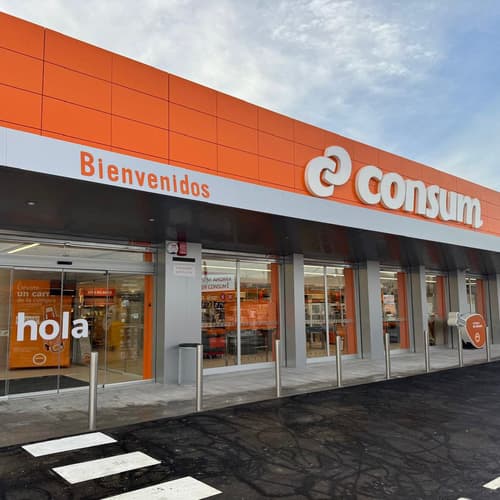 Consum abre un nuevo supermercado en Fortuna y alcanza el medio centenar de tiendas en la Región de Murcia