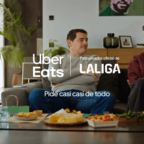 Uber Eats rinde homenaje a las “manitas” del FC Barcelona y las “orejonas” del Real Madrid con Piqué y Casillas
