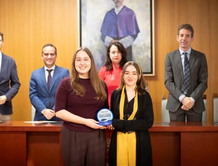 El Instituto Puleva de Nutrición y la Universidad de Granada entregan los galardones de la I Edición de los Premios Jóvenes Investigadores