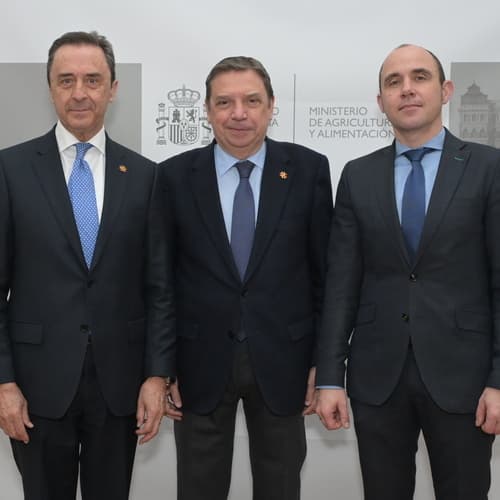 Central Lechera Asturiana y COVAP crean Horizonte Rural, un programa para potenciar la innovación en el sector lácteo