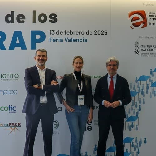 Más de 400 profesionales se dan cita en Valencia para acelerar su adaptación a la nueva normativa de envases ya en vigor