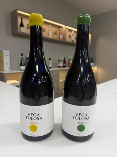 Vega Tolosa recupera Tardana y Albilla, variedades blancas autóctonas de Manchuela