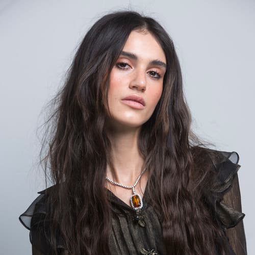 Pieles naturales e inspiración hippy, los beauty looks del segundo día de MBFWMadrid