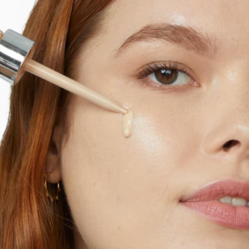 Maquillaje ligero y con tratamiento por menos de 13€: así es Super Stay Skin Tint de Maybelline NY