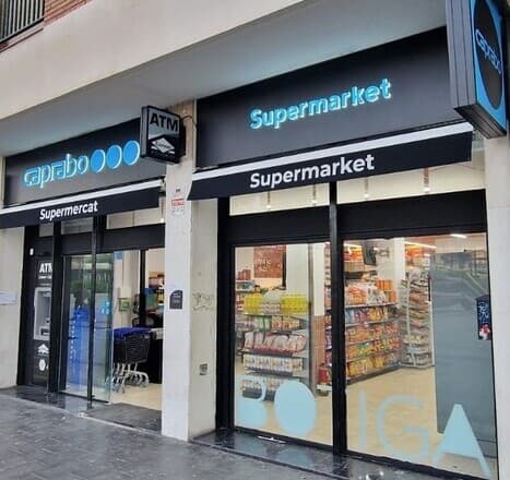 Caprabo avanza en su plan de expansión e incorpora 14 supermercados a su red en 2024