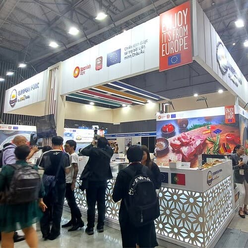 INTERPORC impulsa el prestigio del porcino de capa blanca en la feria líder de Vietnam