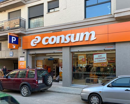 Consum reabre las tiendas de Benetússer y Massanassa que resultaron afectadas por la DANA