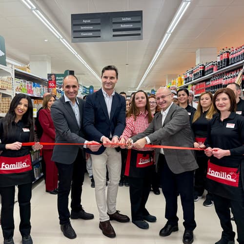 Abre al público el nuevo Autoservicios Familia de Gijón