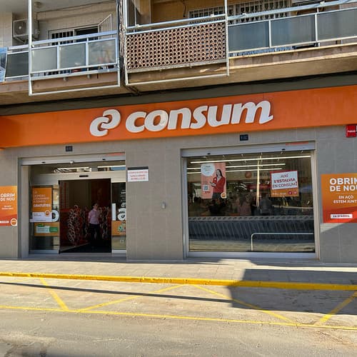 Consum reabre la última de las 3 tiendas afectadas por la dana en Paiporta