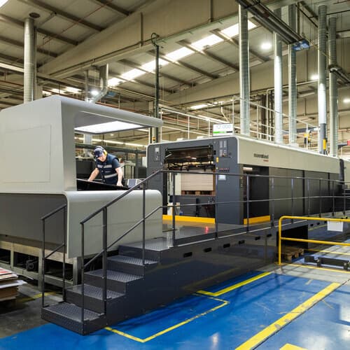 Hinojosa instala una innovadora tecnología offset que optimiza la impresión de sus soluciones de packaging sostenible