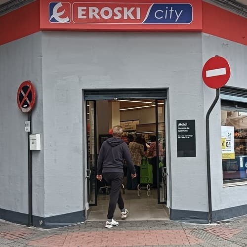 EROSKI inaugura su primer supermercado franquiciado en Murcia