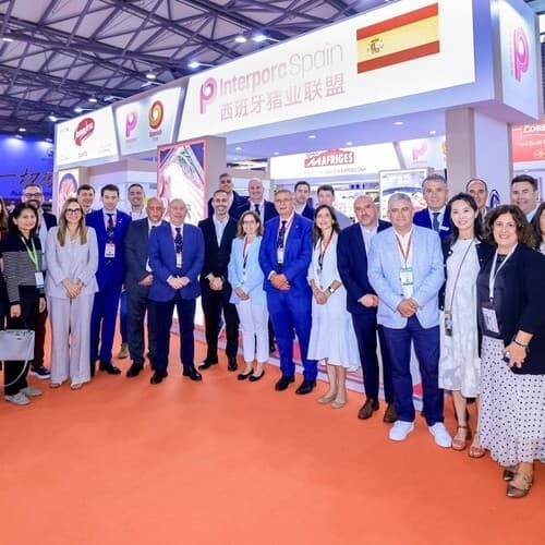Éxito rotundo de público profesional en el estand de INTERPORC en SIAL China 2025