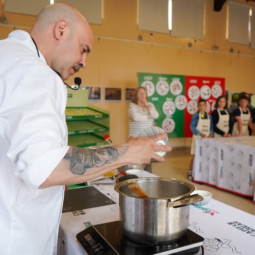 “Capitán Mareas” acerca el producto del mar a 250 escolares de Galicia y Asturias