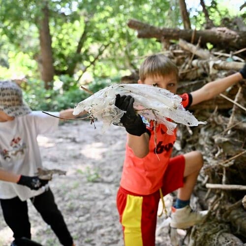 Más de 12.000 voluntarios se movilizan para liberar de basuraleza 745 espacios naturales en toda España