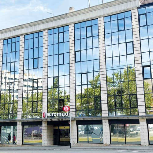 Grupo Euromadi crece un 6,7% y alcanza los 32.000 M€ de facturación, consolidando su liderazgo en superficie y puntos de venta