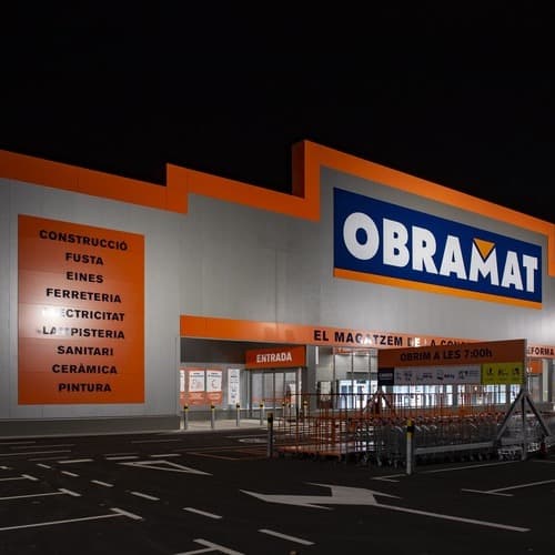OBRAMAT Córdoba celebra su primer aniversario reforzando su compromiso con sus clientes y apostando por la empleabilidad