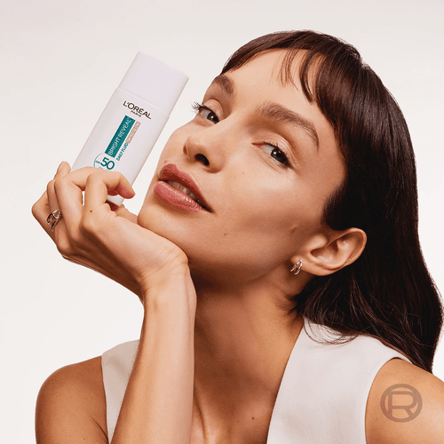 L'Oréal Paris presenta el nuevo Bright Reveal UV Fluid Color