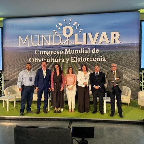 MUNDOLIVAR hace historia en su tercera edición: los más importantes CEOs, ex ministros y expertos del sector fijan las claves del futuro del aceite de oliva
