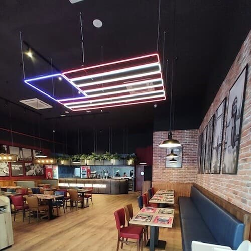 Tony Roma’s desembarca en Cádiz